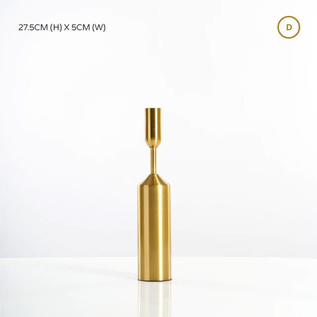 Elegant Golden Metal Candle Holders – Modern Decorative Stands for Home & Event Décor
